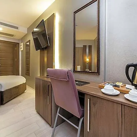 Royal Capital Cekirge 3*