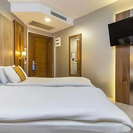 Royal Capital Cekirge Hotel 3*